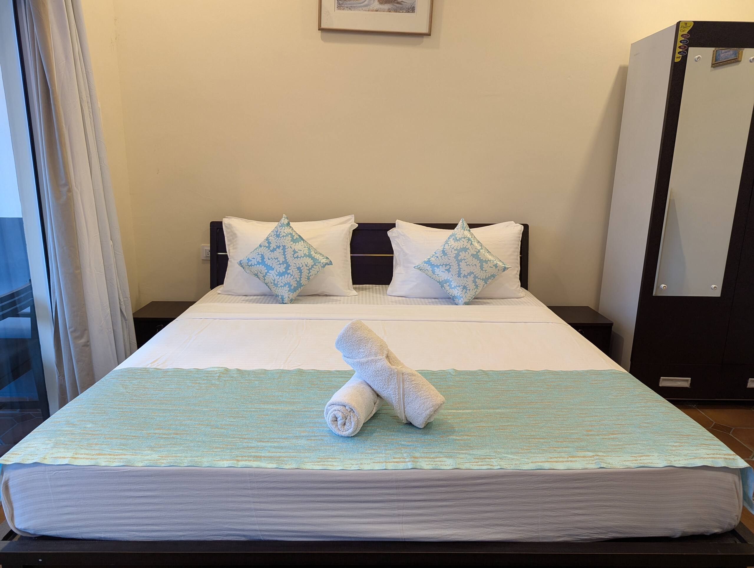Lake View Apartments in Majorda 21
