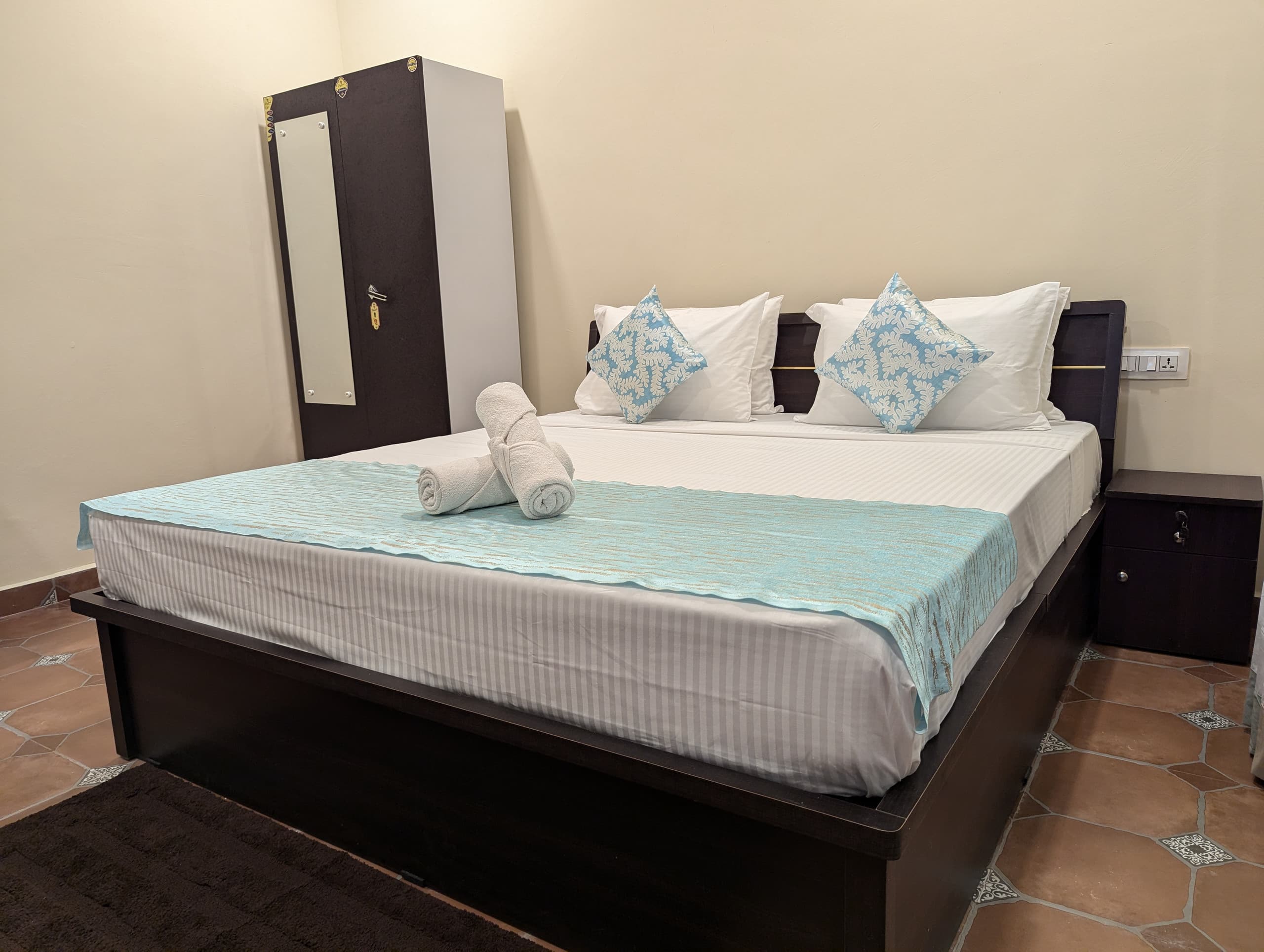 Lake View Apartments in Majorda 20