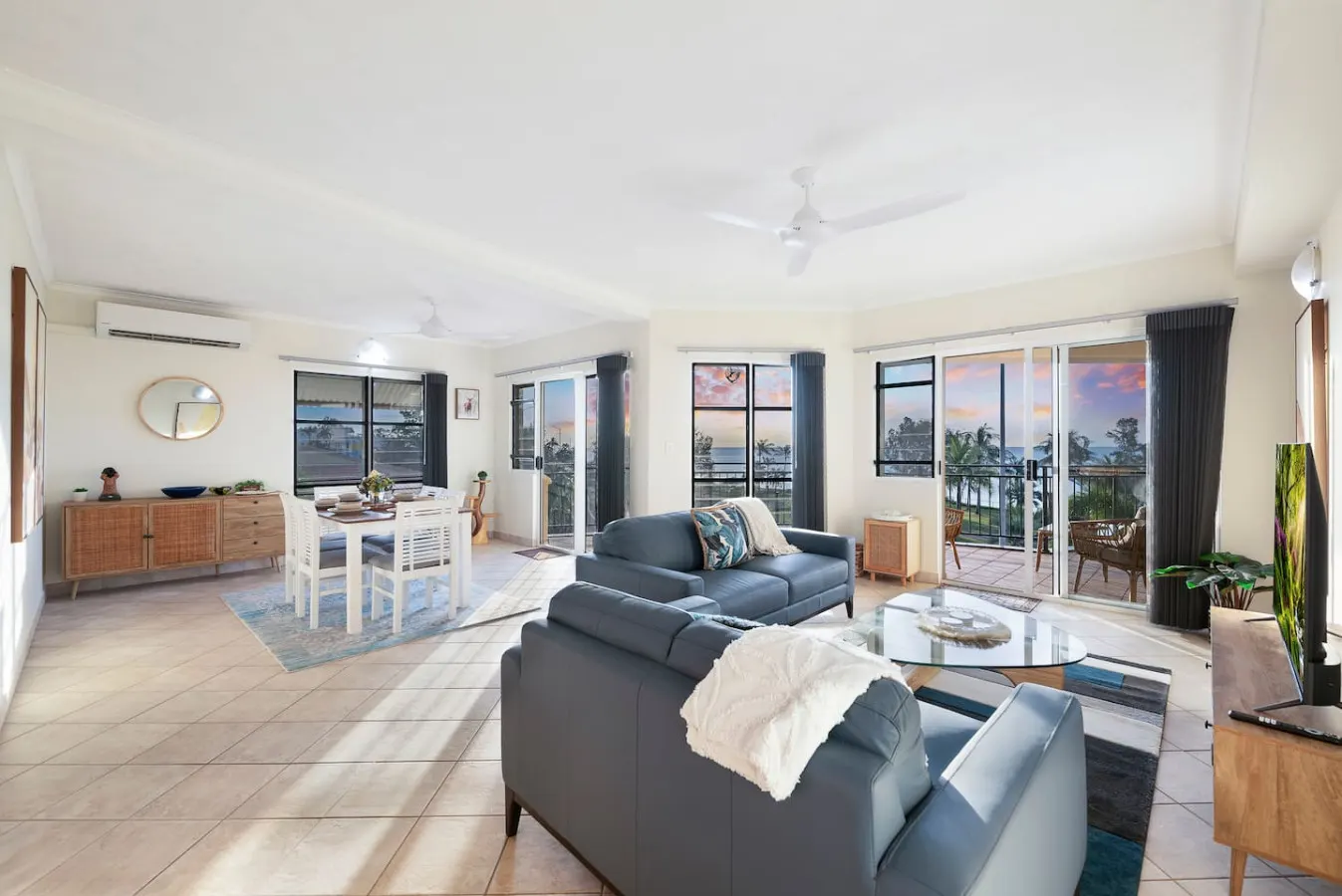 Nightcliff Foreshore: Seaview ~ Pool ~ Workspace 6