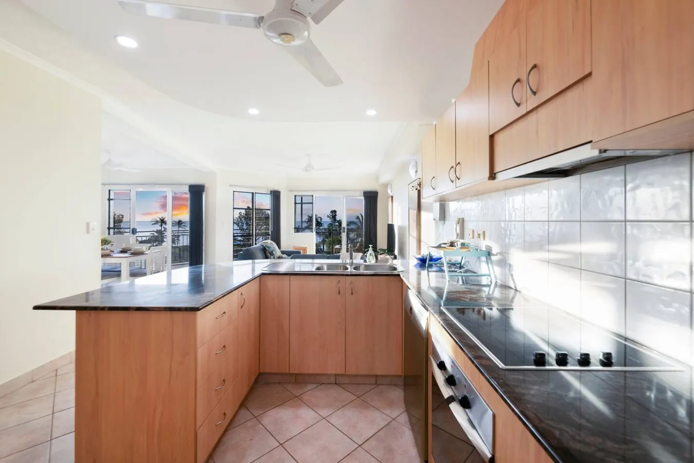 Nightcliff Foreshore: Seaview ~ Pool ~ Workspace 8