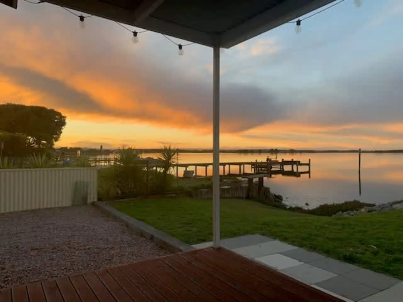 Mundoo Waters—Tranquil Waterfront Haven with Jetty 16