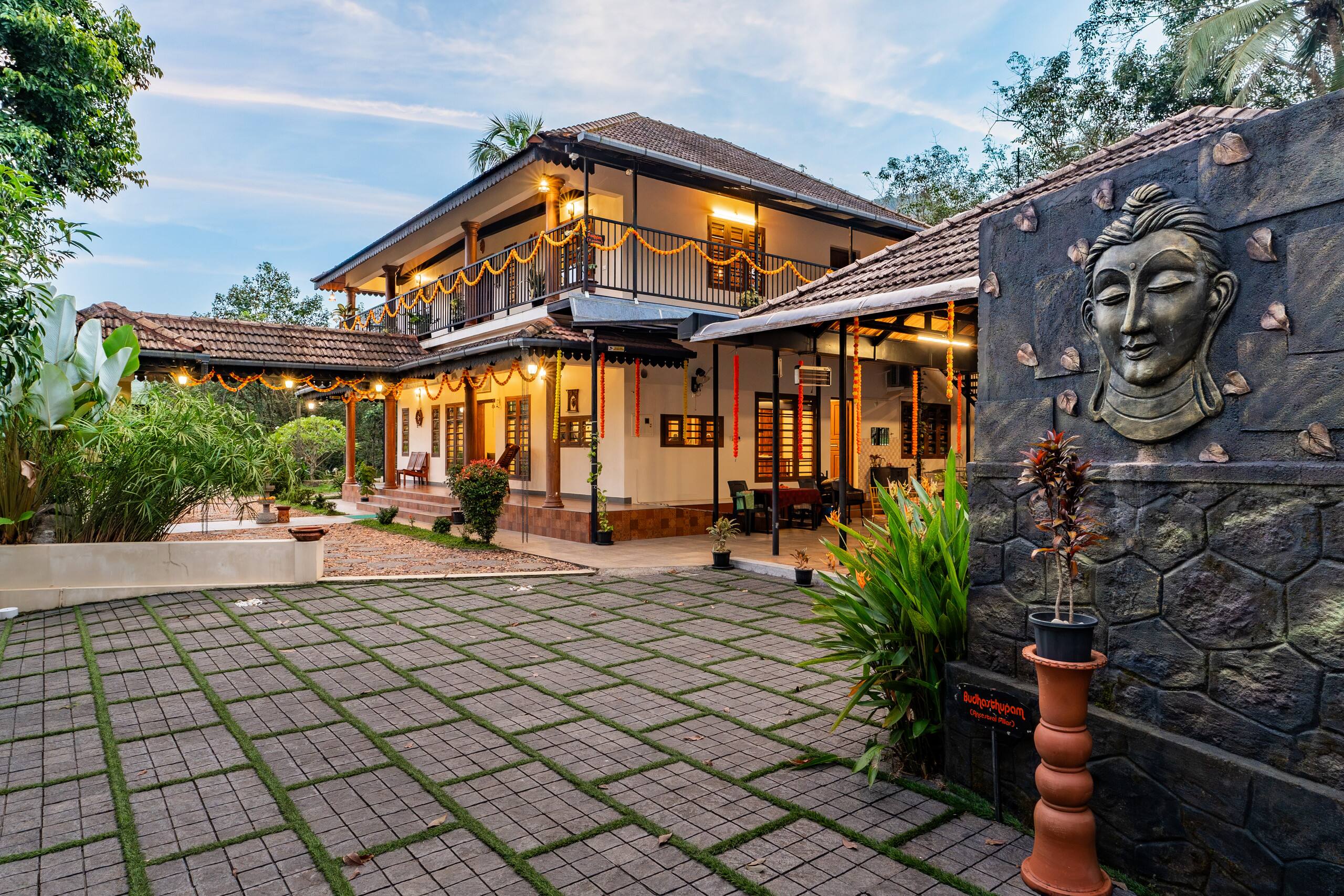 Heritage Retreat | Banquet, Garden & Verandah