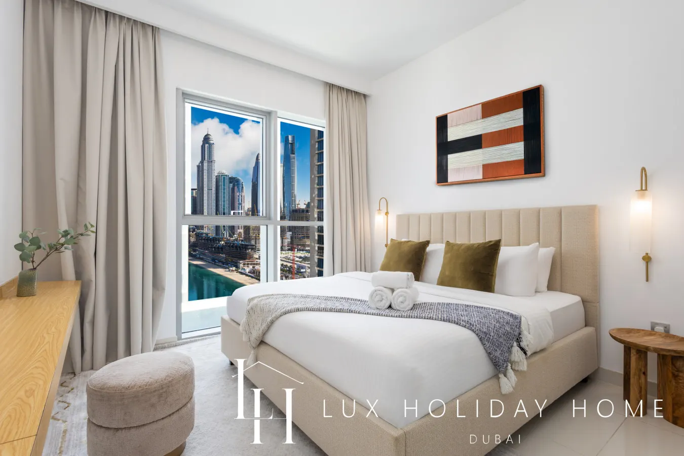 LUX The Beach Isle View Suite 2 3