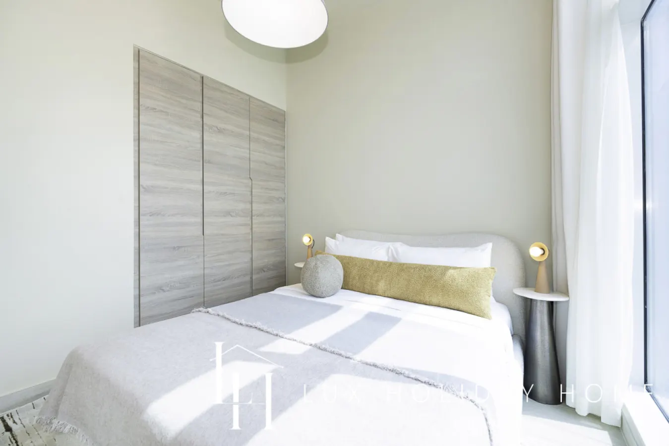 LUX The Ultimate Marina View Suite 16
