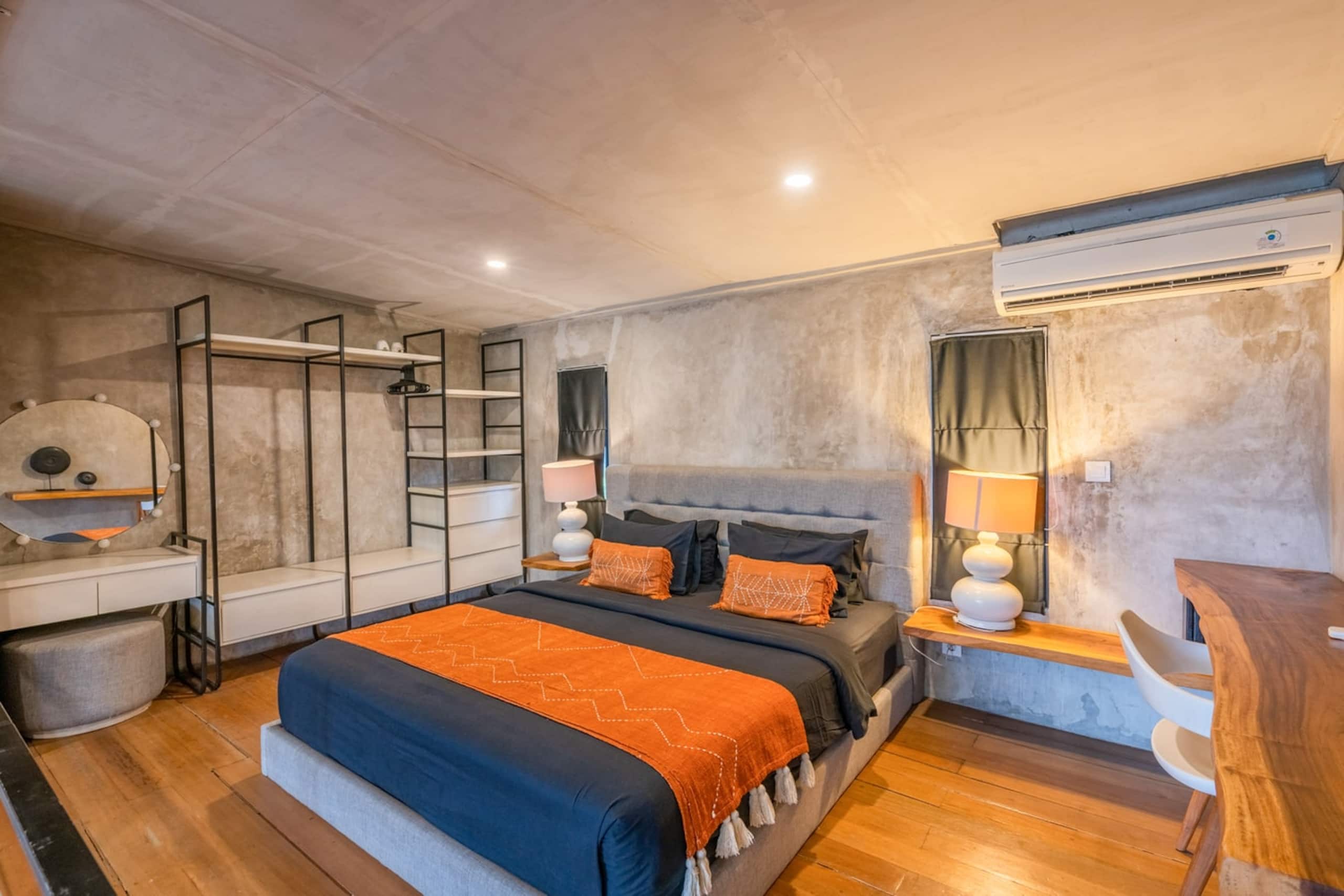 1BR Central Canggu Modern Loft – Shared Pool & BBQ - Apartments for Rent in Canggu, Bali, Indonesia — photo 3