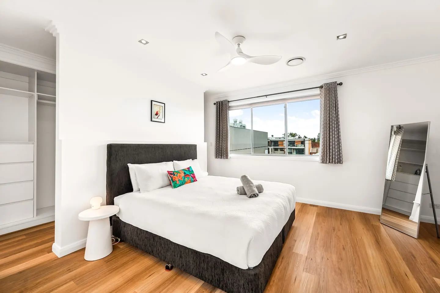 The Hawaii Harbour House - Ace Location - Parking 13