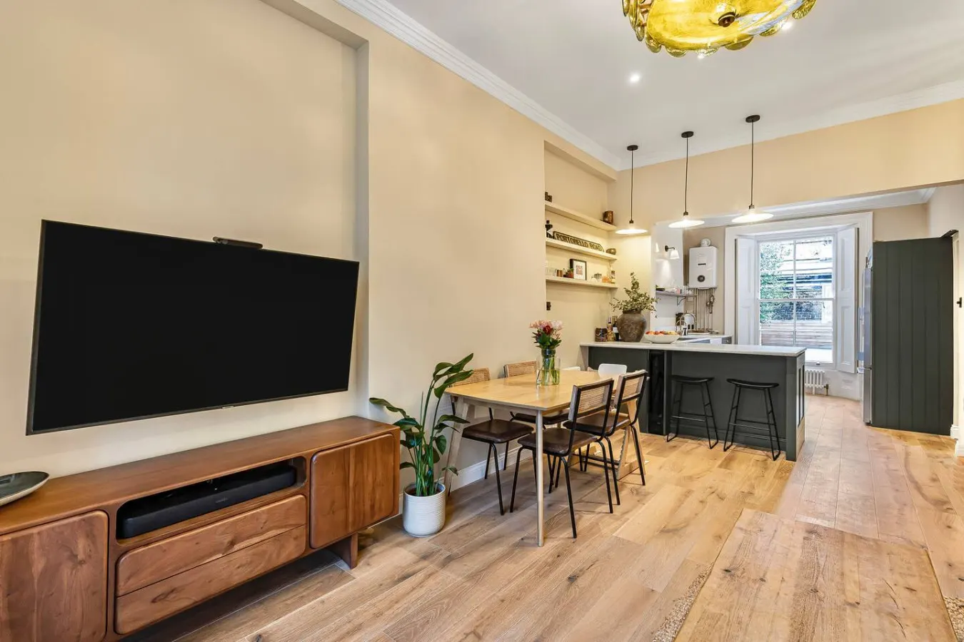 Notting Hill 4-Bed Private Garden & Home Office 9