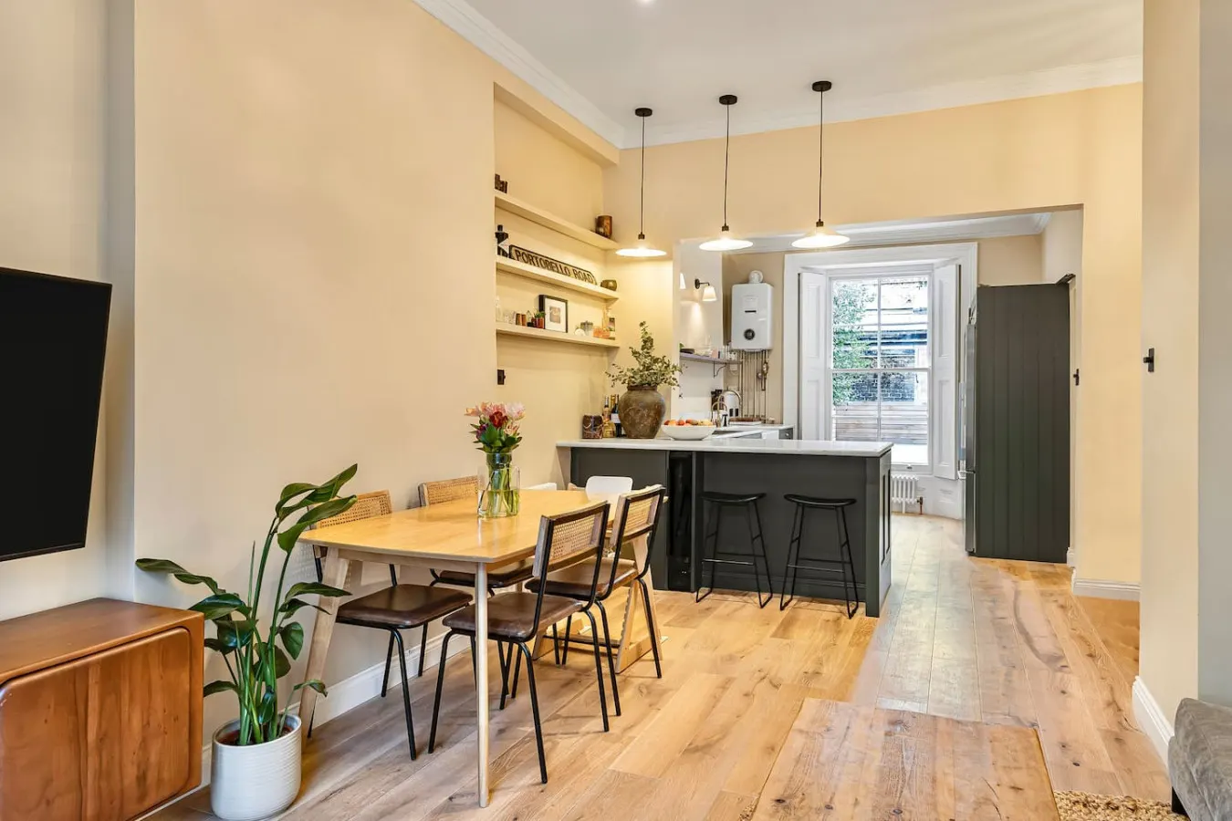Notting Hill 4-Bed | Private Garden & Home Office — photo 4