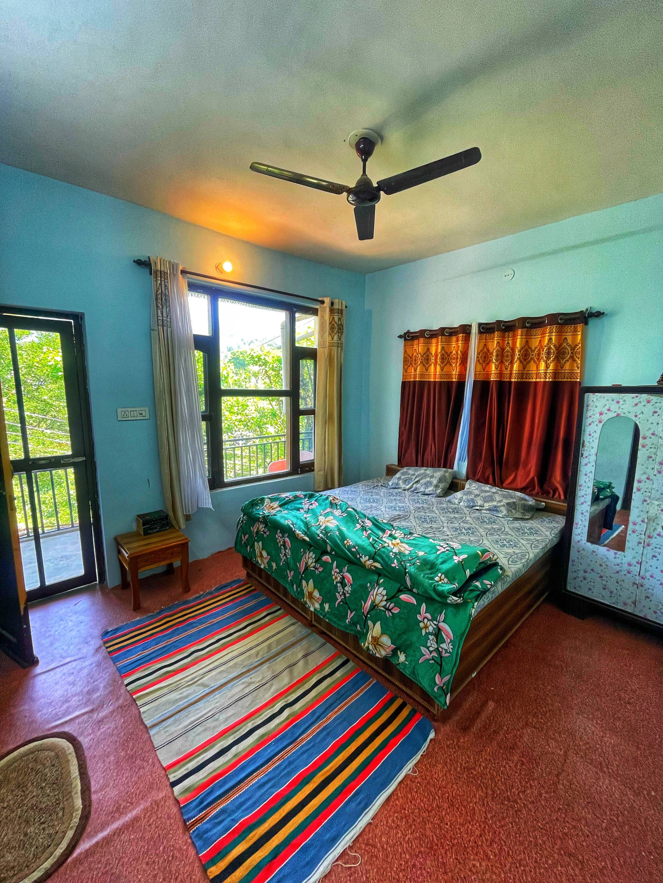 Udaan Homestay with Mountain View