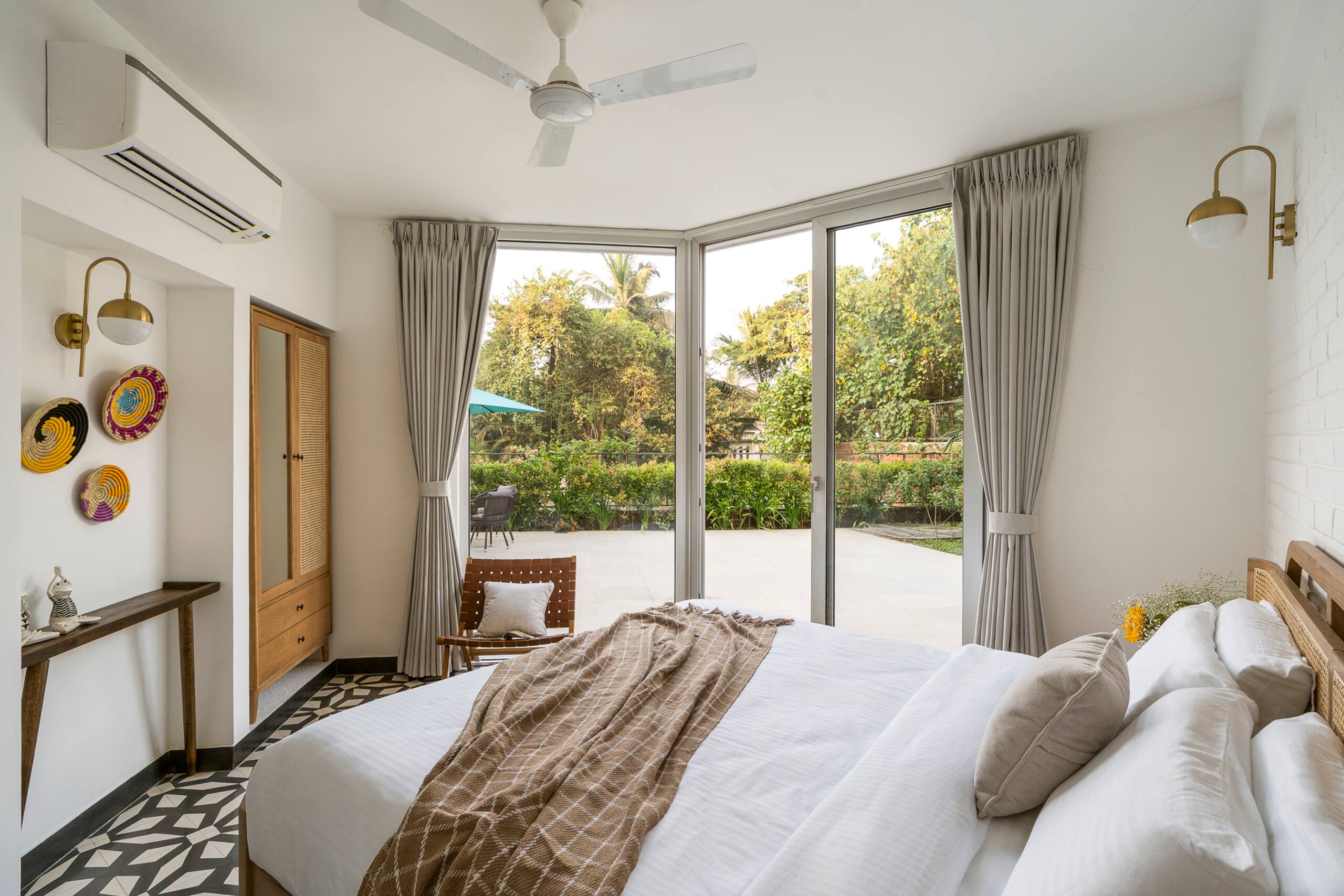ElVolar Tropical 2BHK Retreat w/ Private Pool 7