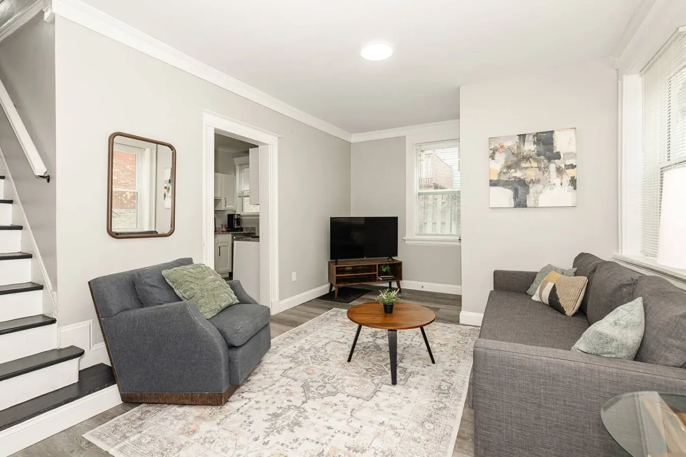 Spacious Home, Close to UC, Hospitals, Downtown 12