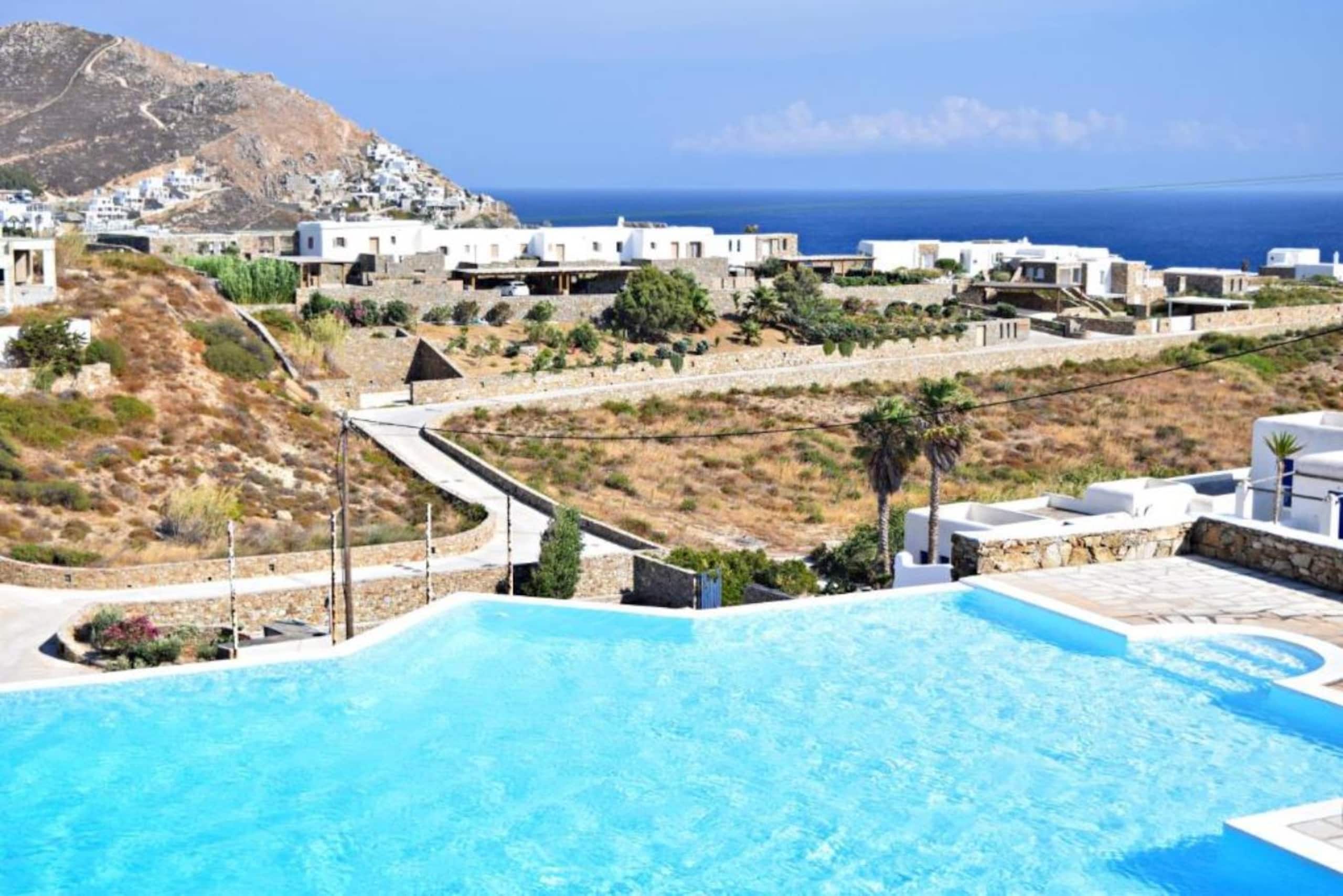 Thea Myconian Vision, Superior Villa shared pool 3