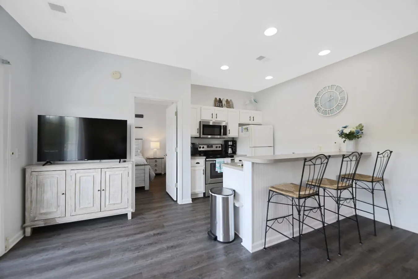 Sea Trail 2 Bd/2 Bath with pool and close to beach — photo 5