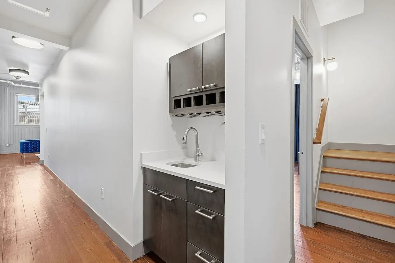 Luxury 4BR w Rooftop Deck on TQL Stadium & Wash Pk 13