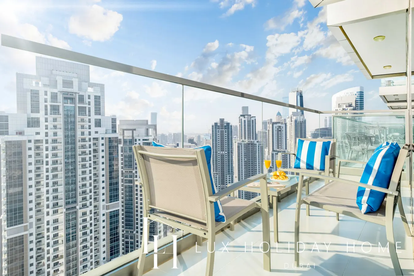 LUX Paramount Burj View Business Bay 15