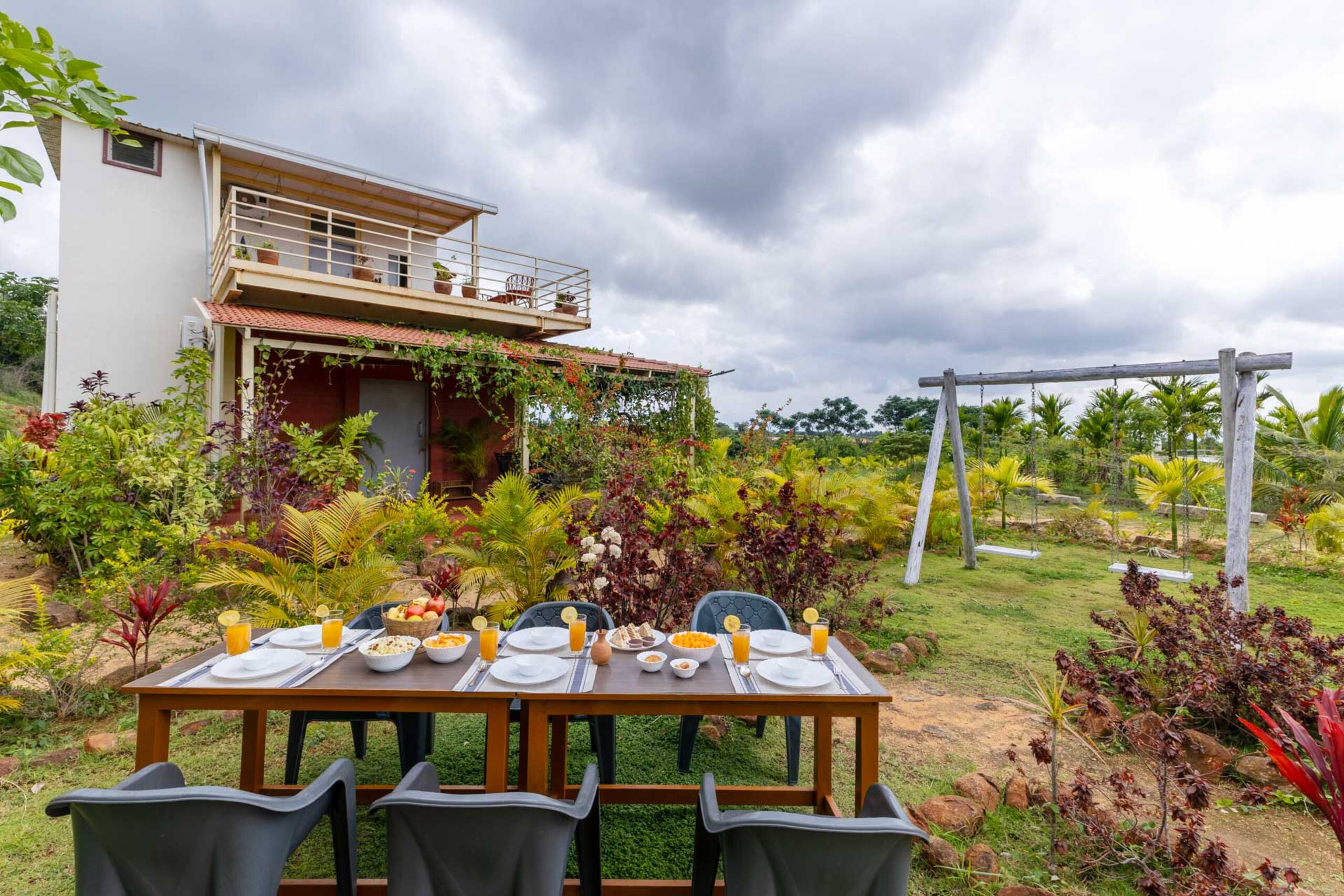 StayVista at Feel Good Farm Stay w/ BBQ & Bonfire 5