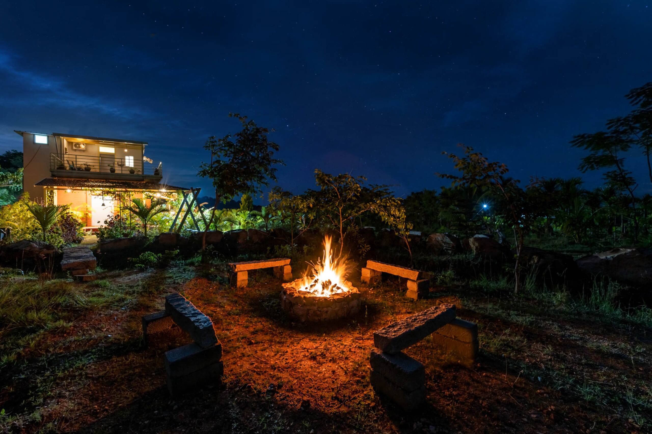 StayVista at Feel Good Farm Stay w/ BBQ & Bonfire 3