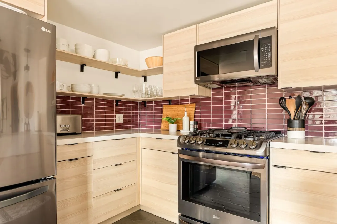 Silver Linings + Hot Tub + Pet Friendly + EV + Moonridge 3