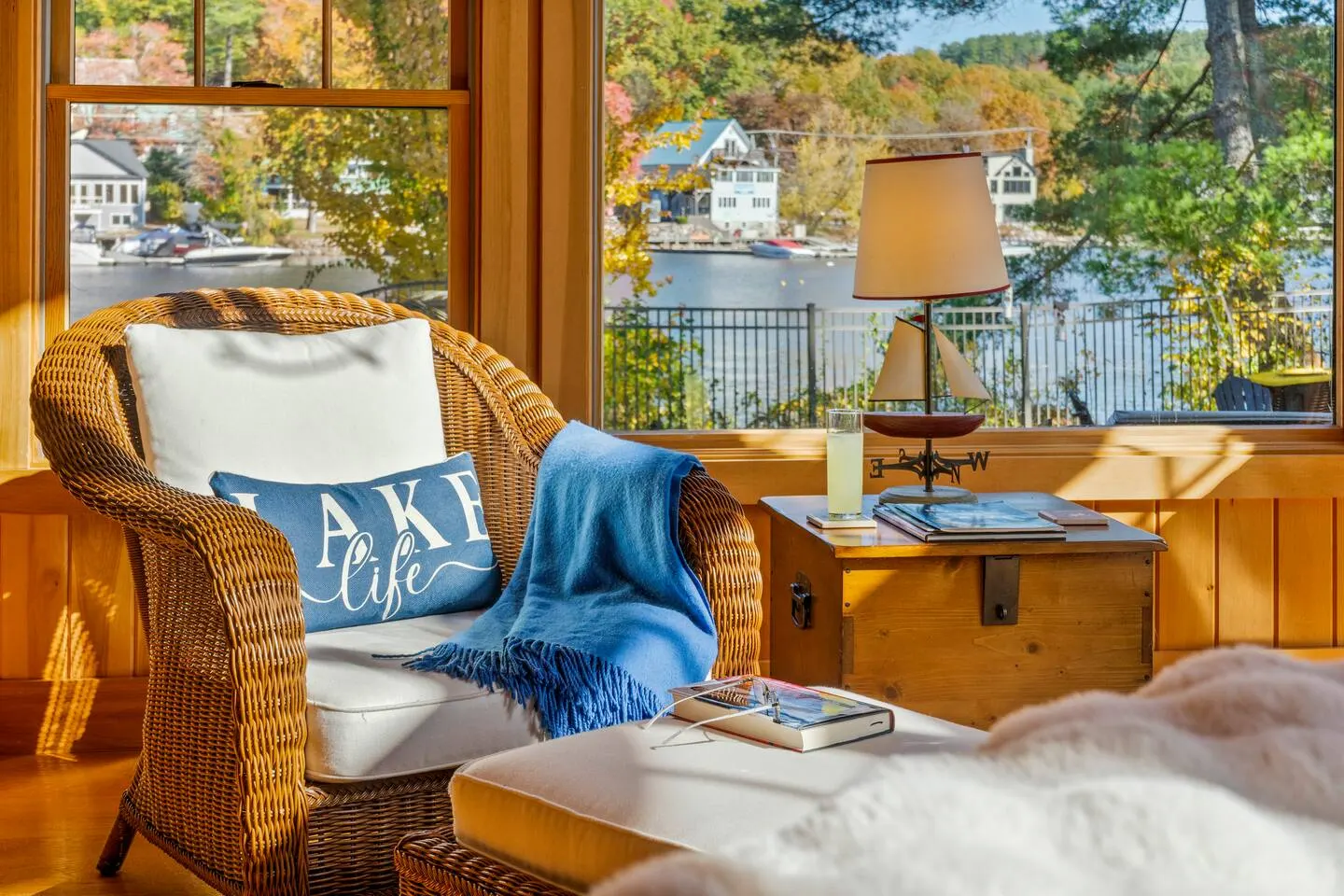 Long Lake Luxury Hot Tub, Theater, Private Dock 16
