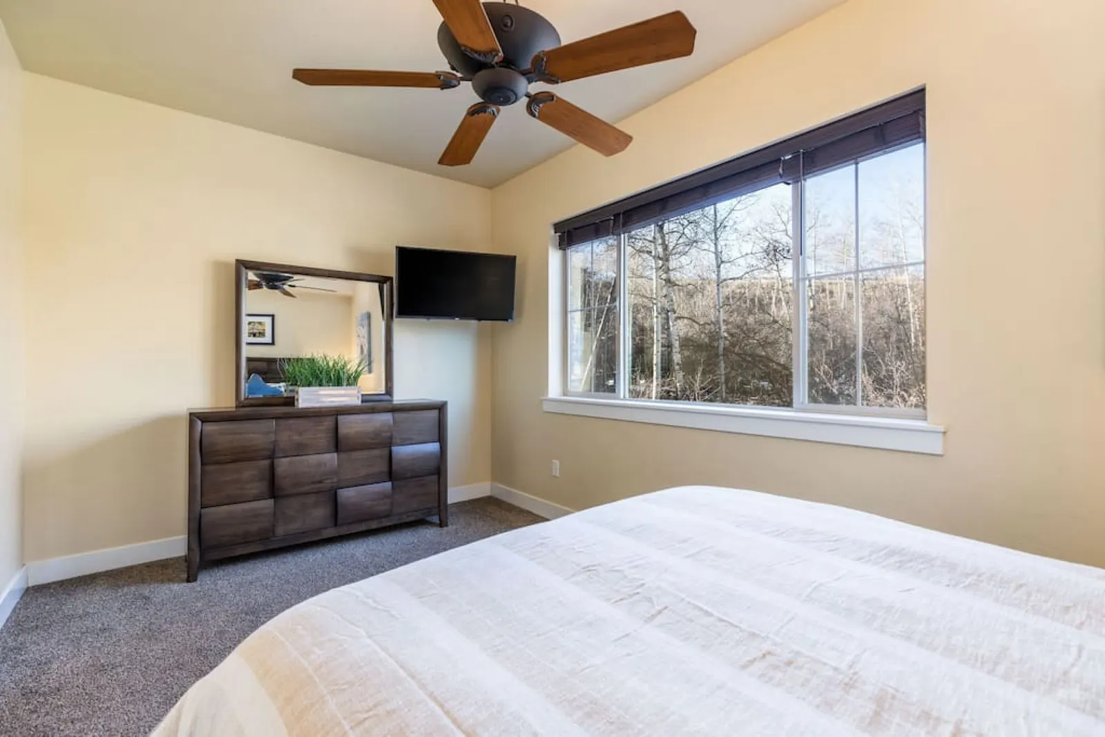 Skier's Dream-Beautifully Updated Park City condo w Hot Tub! 13