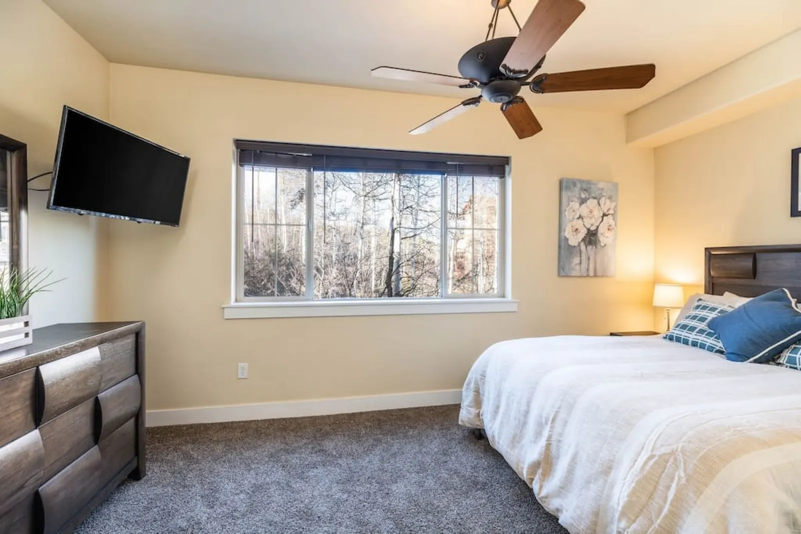 Skier's Dream-Beautifully Updated Park City condo w Hot Tub! 14