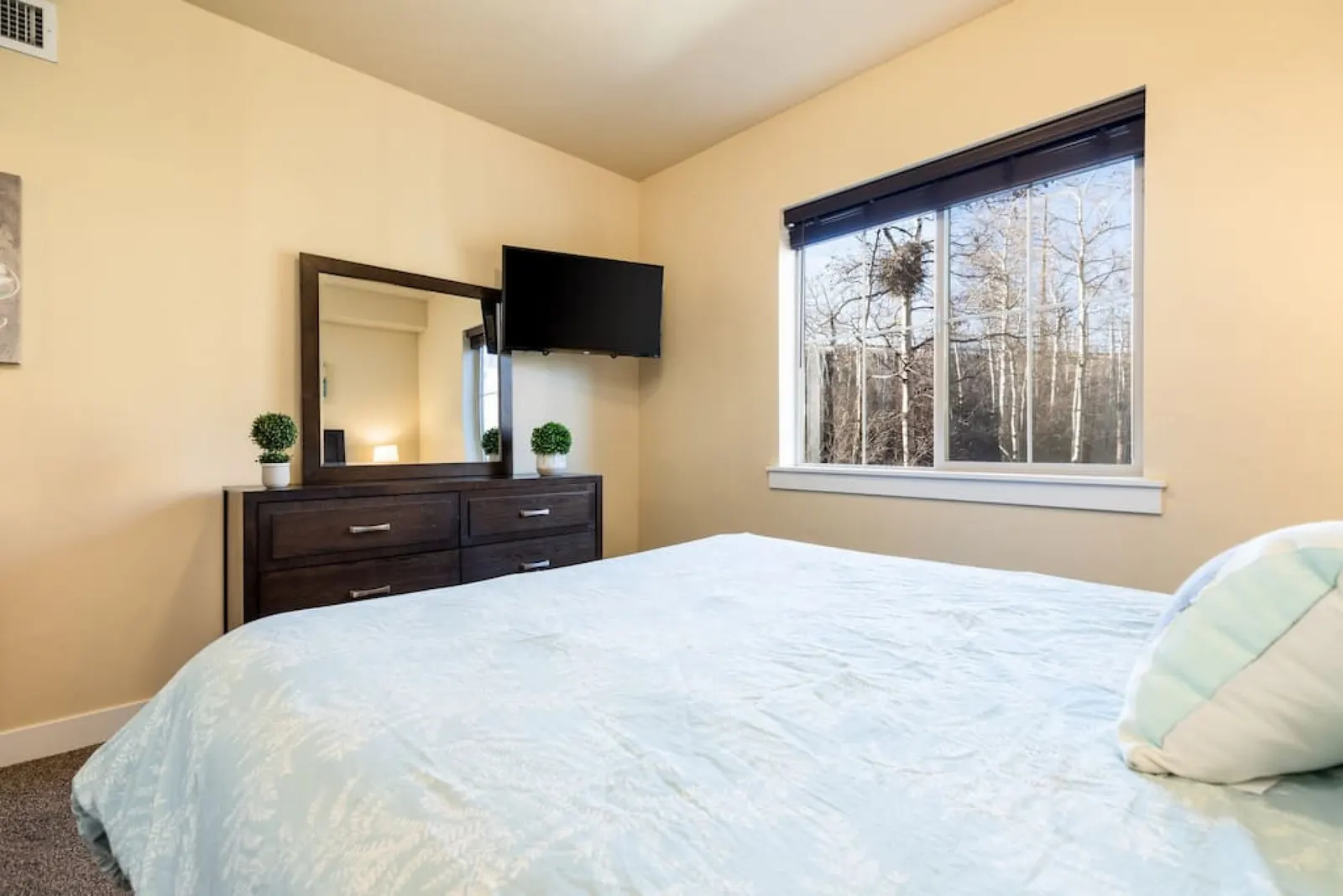 Skier's Dream-Beautifully Updated Park City condo w Hot Tub! 16