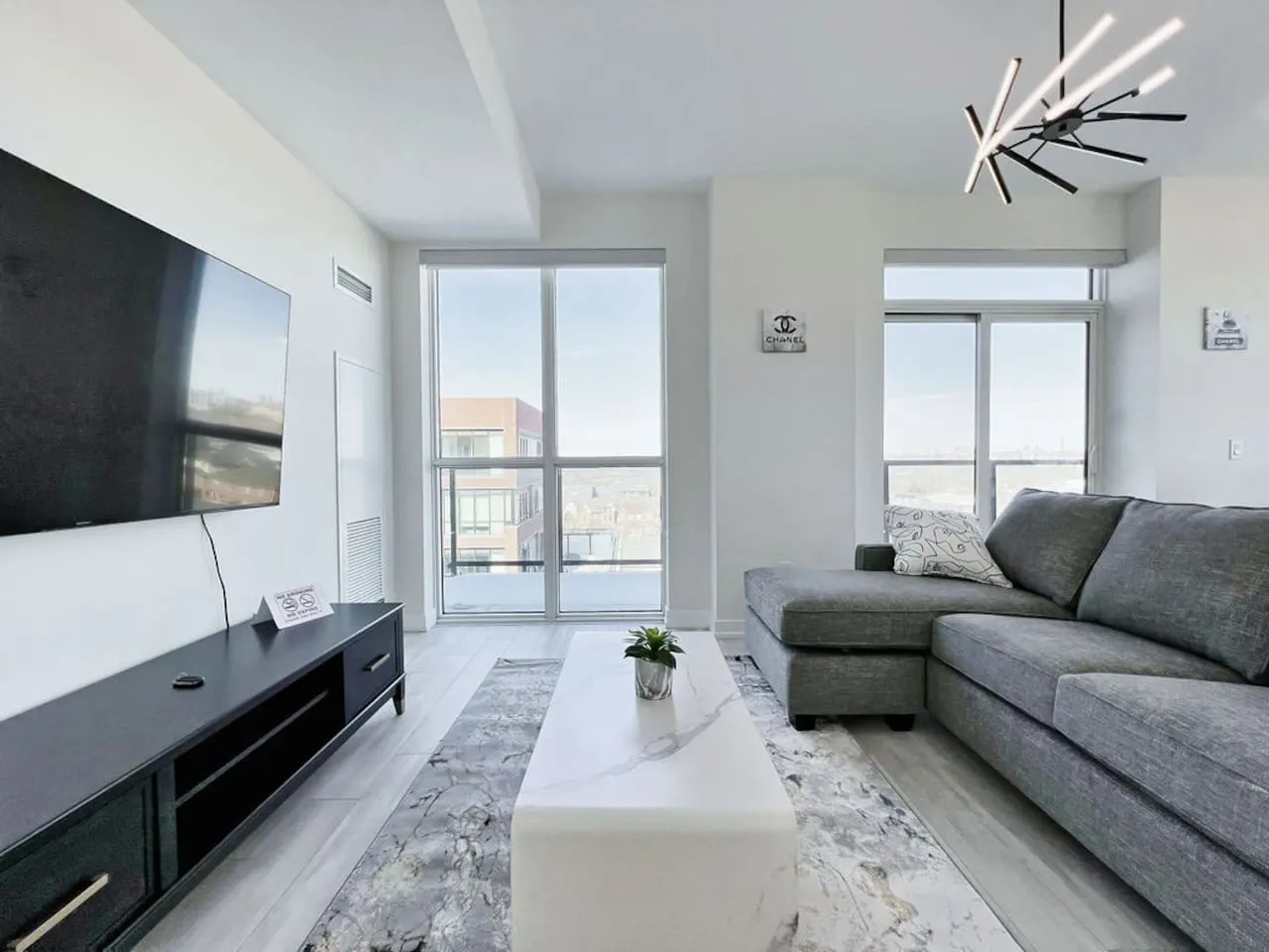 The Viewpoint - Balcony Free Parking 3
