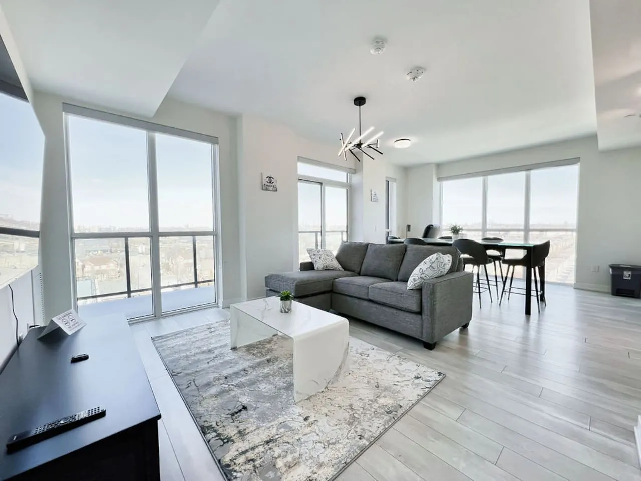 The Viewpoint - Balcony Free Parking 4