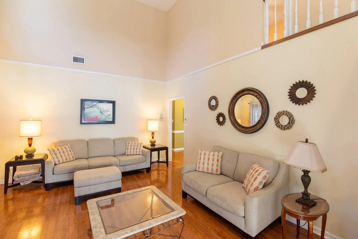 3 Bedroom 2.5 Bath Fenced Backyard 8