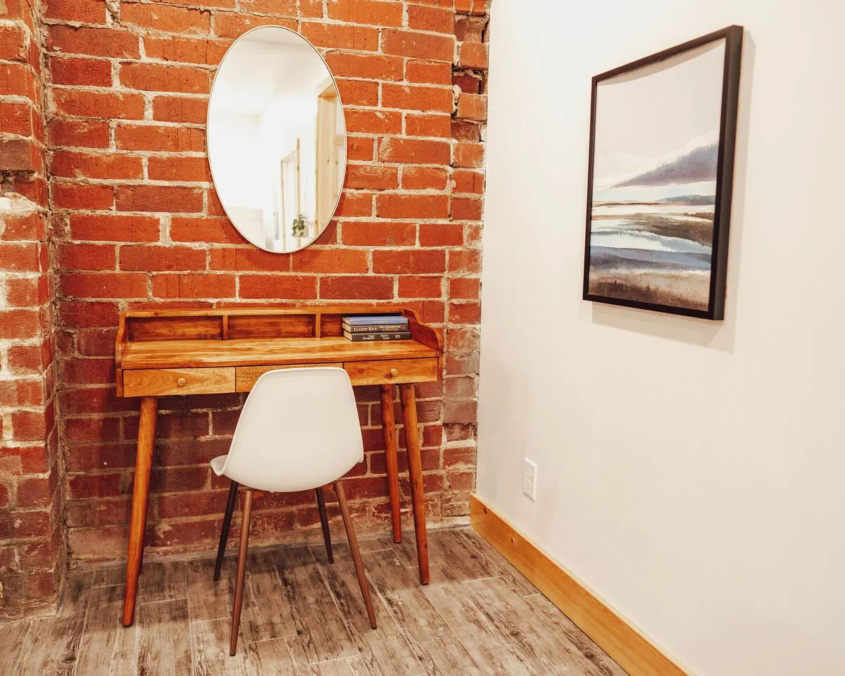 Spacious 1BD Apt in the heart of the Tree Streets — photo 5