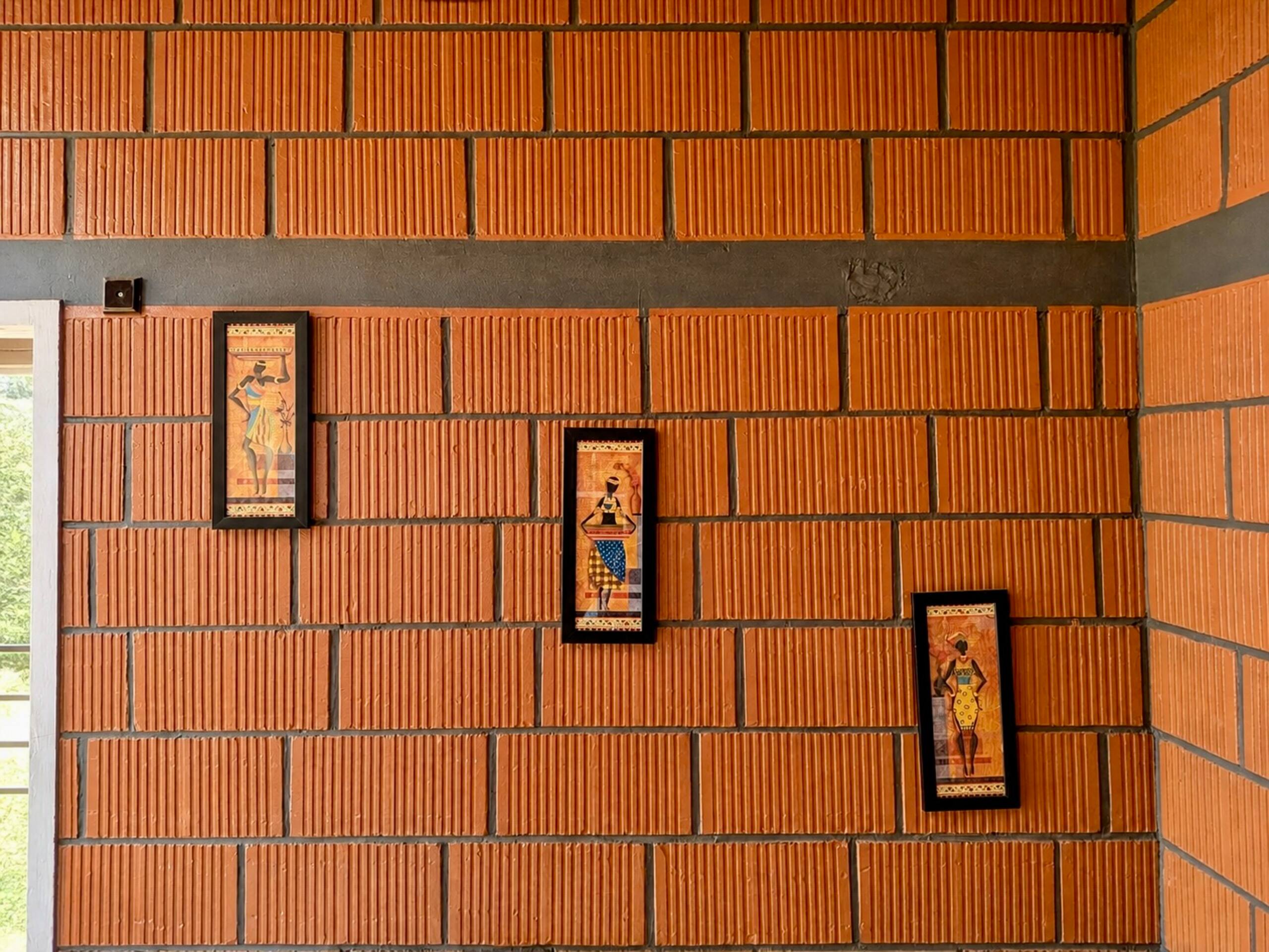 Red Bricks Abode — photo 3