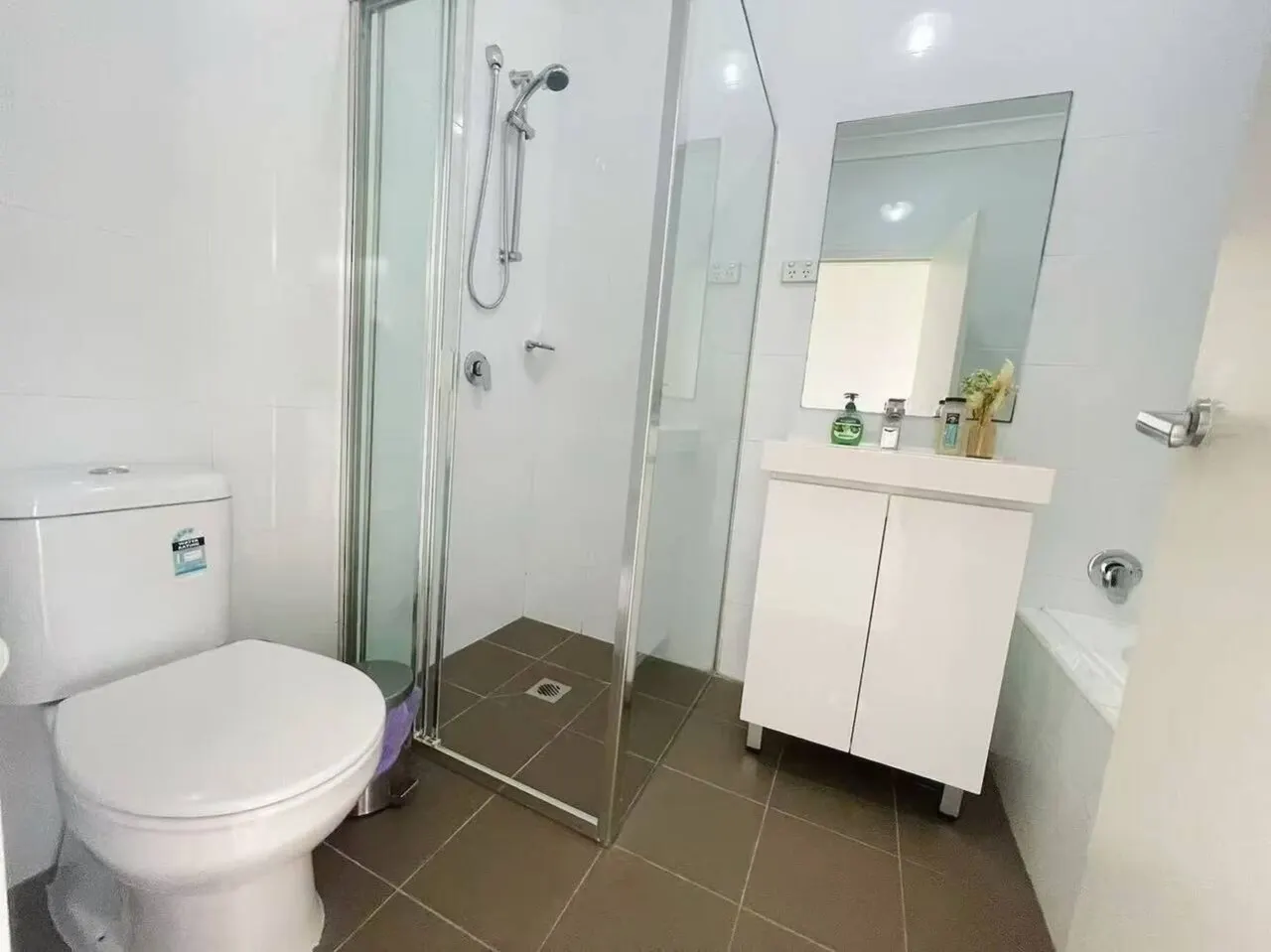 Spacious 3BR Apartment in Ryde — photo 5