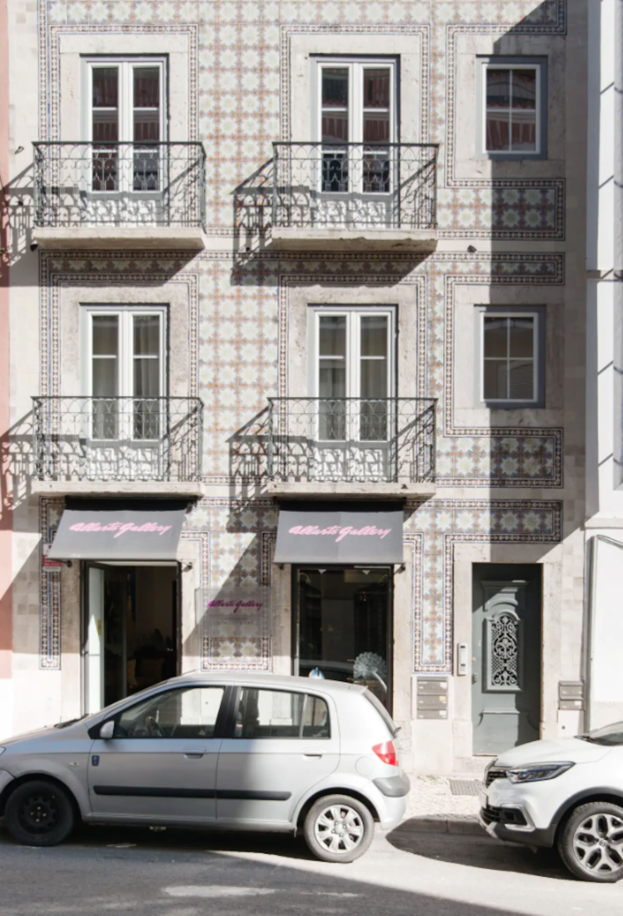 Historic Lisbon Tile House 27
