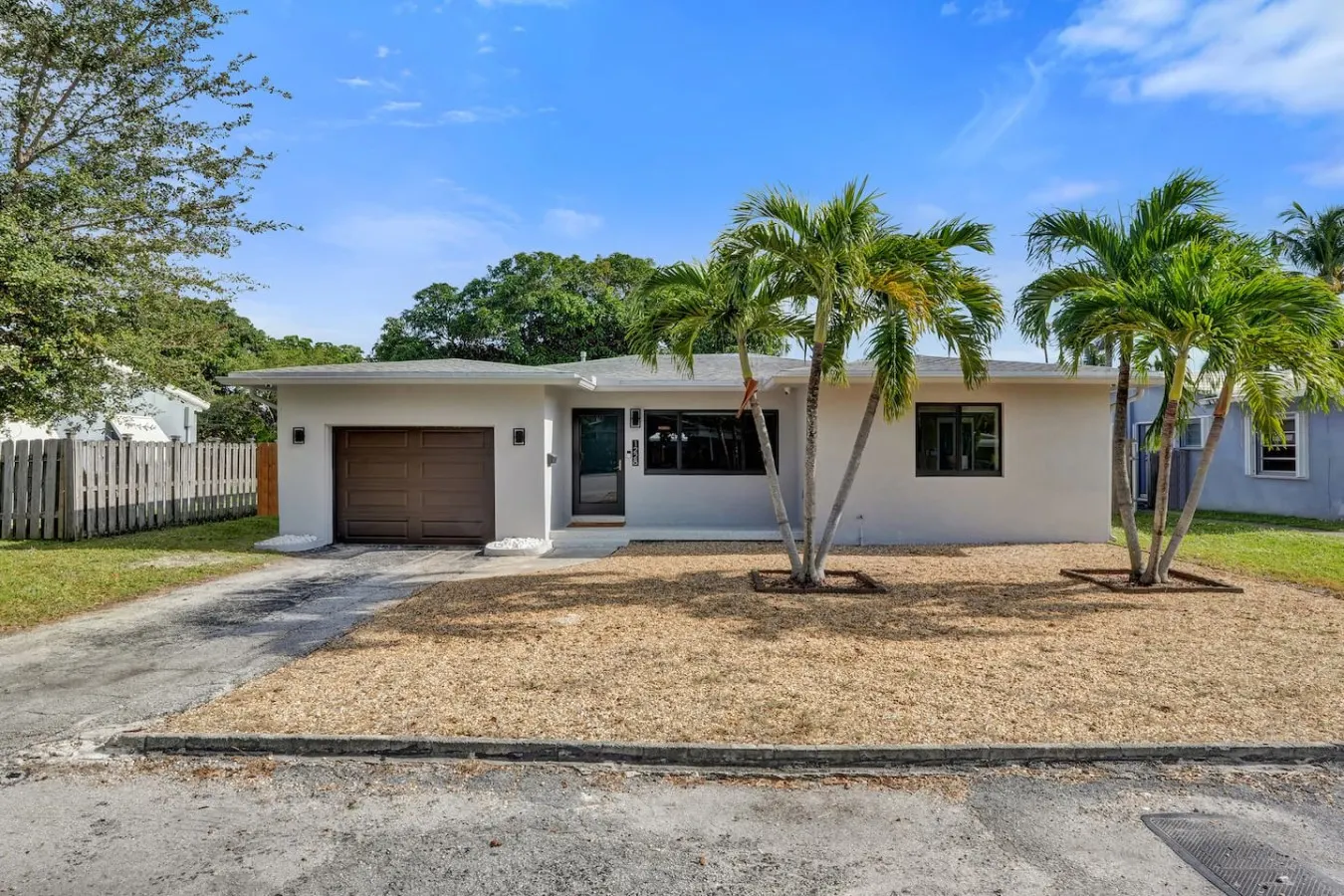 Monthly - 1228 Stylish 2BR 6