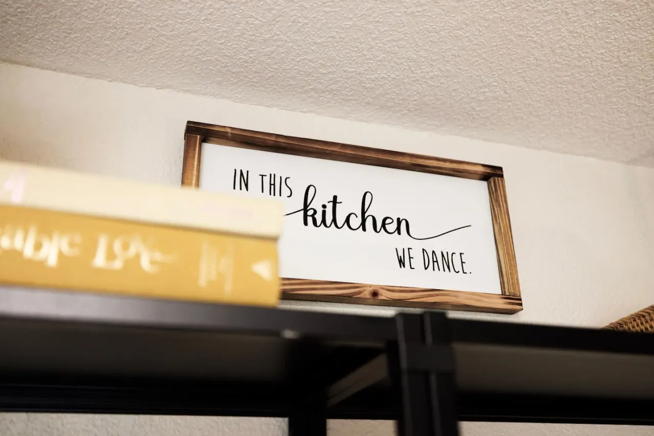 Modern Studio & Kitchenette in Greenwood Village 12