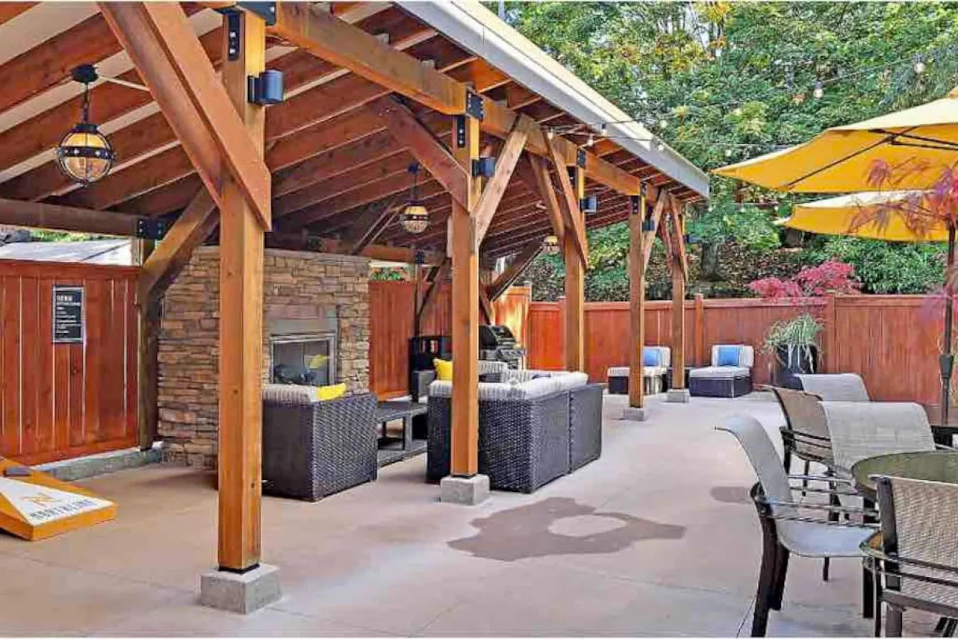 Centrally located 1 bedroom 16