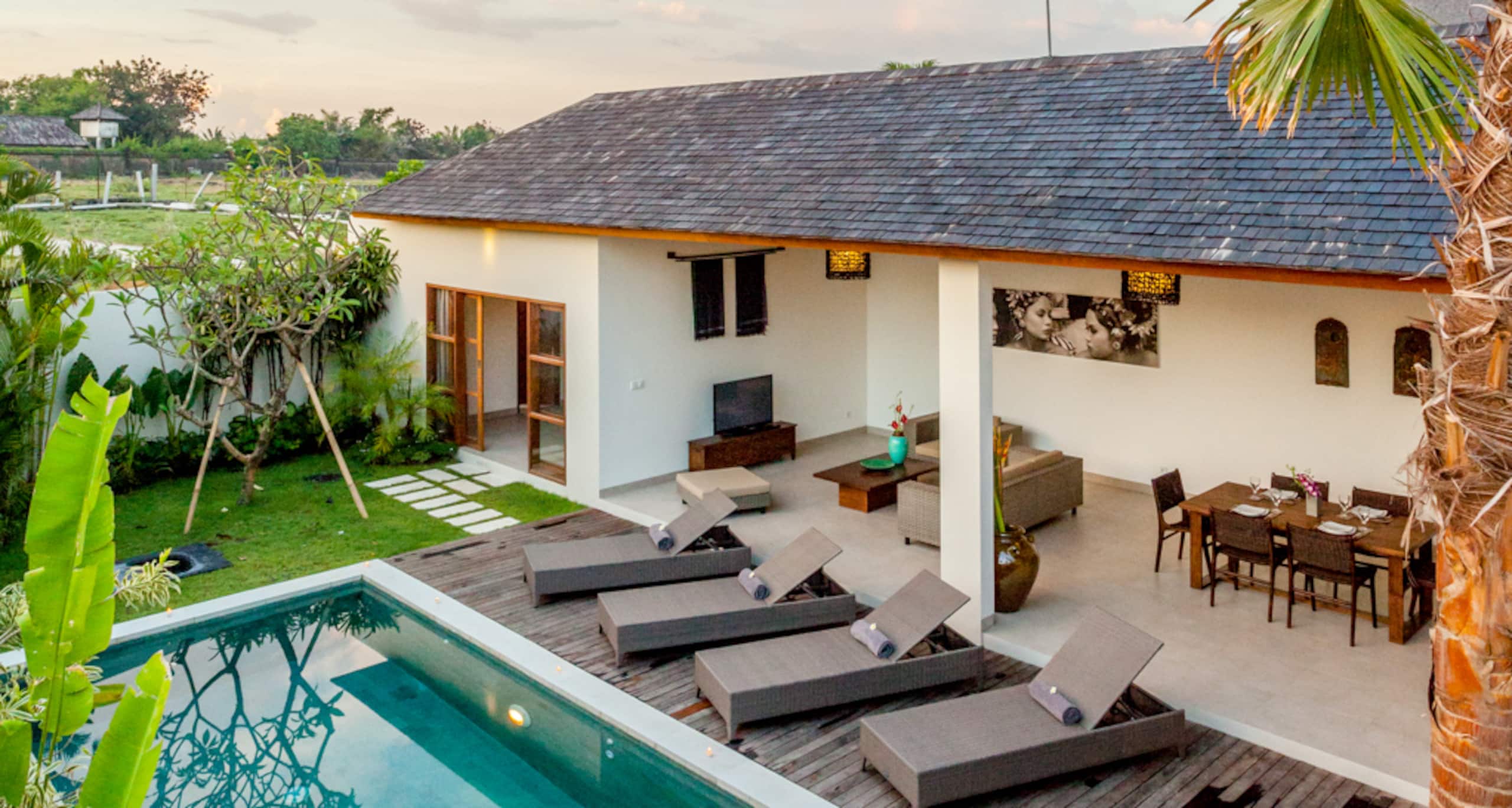 EchoBeachVilla, 2BR, 100m to beach, Quiet, Private