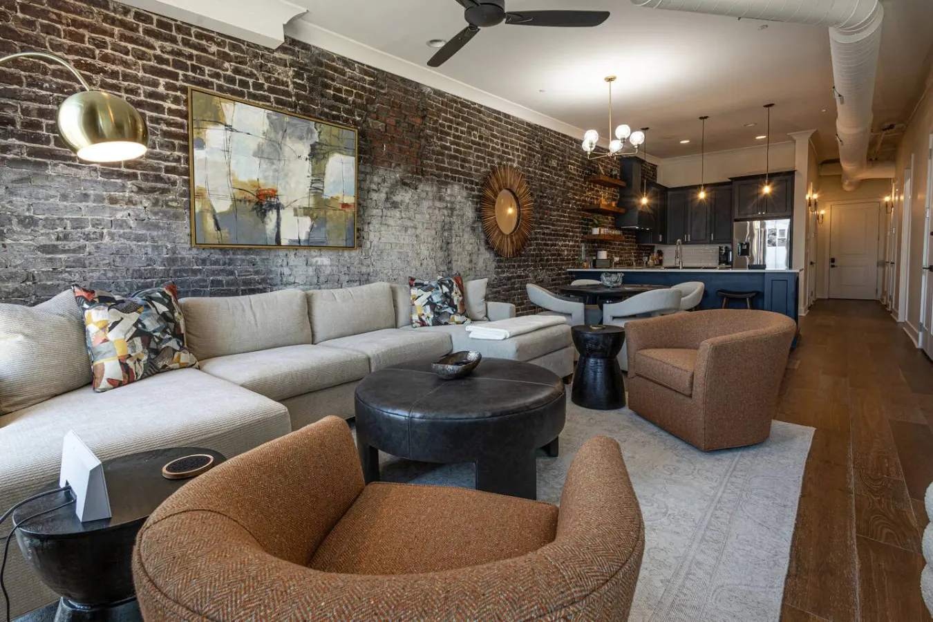 Stylish Loft on Gay Street~ Free Parking+Walkable