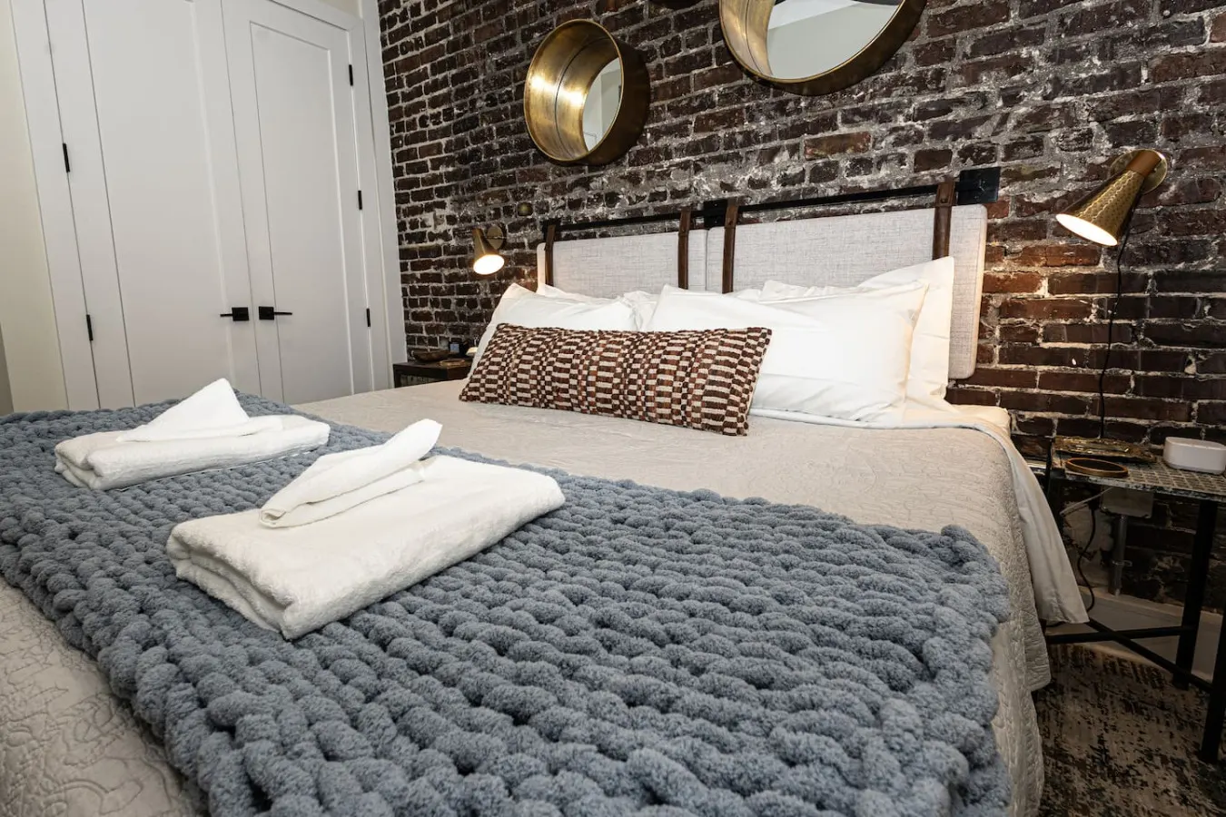 Stylish Loft on Gay Street~ Free Parking+Walkable 13
