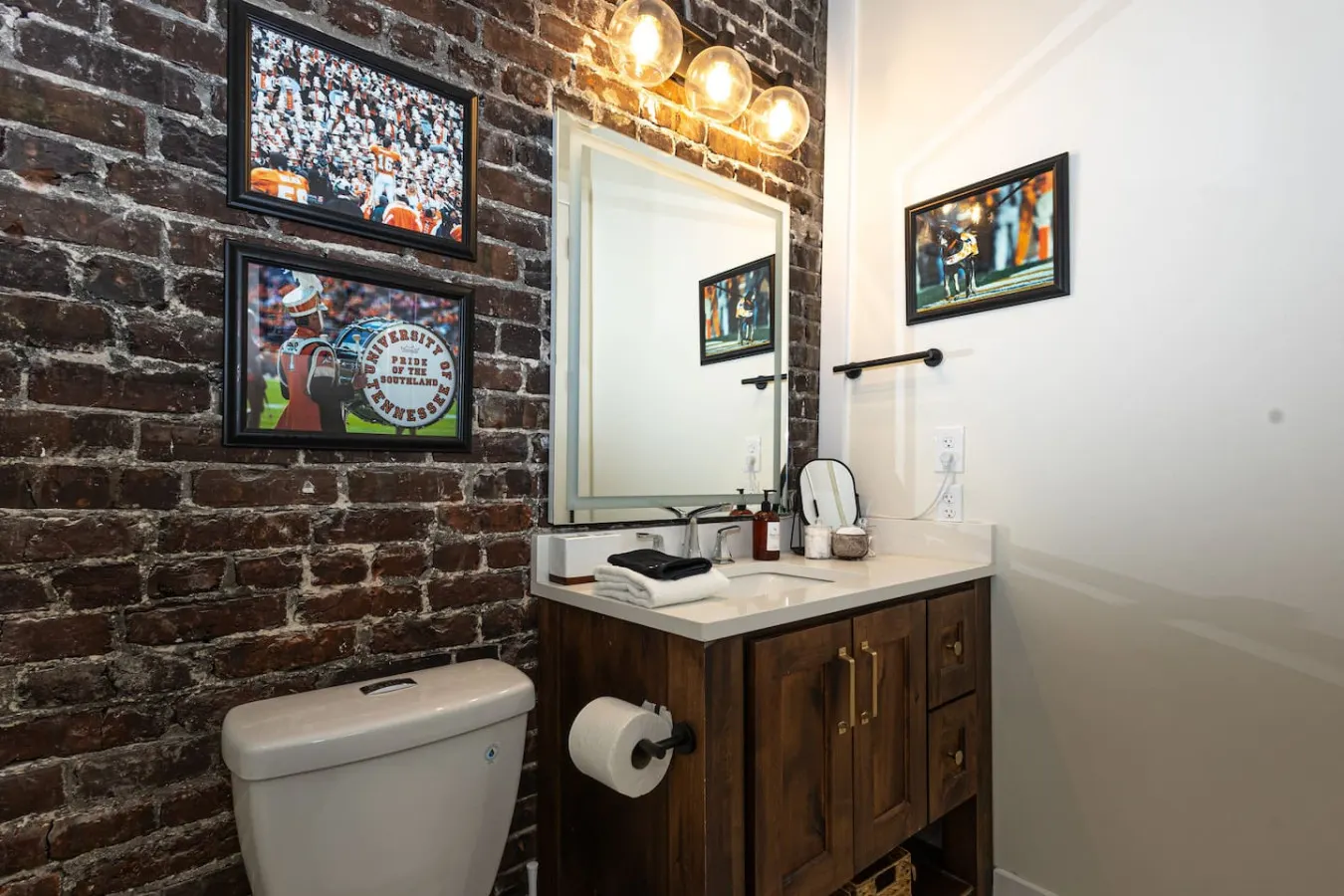 Stylish Loft on Gay Street~ Free Parking+Walkable 16