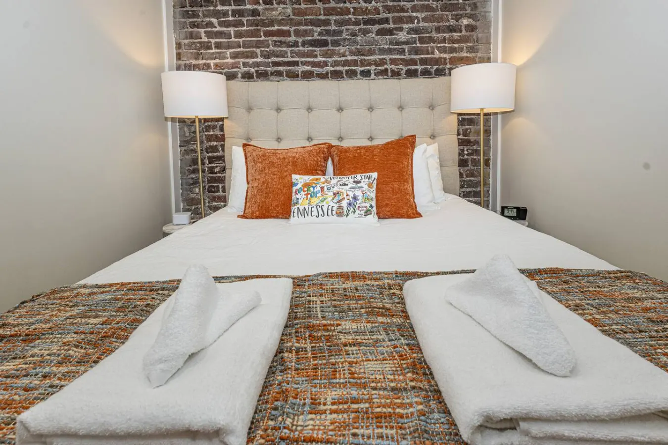 Stylish Loft on Gay Street~ Free Parking+Walkable 8