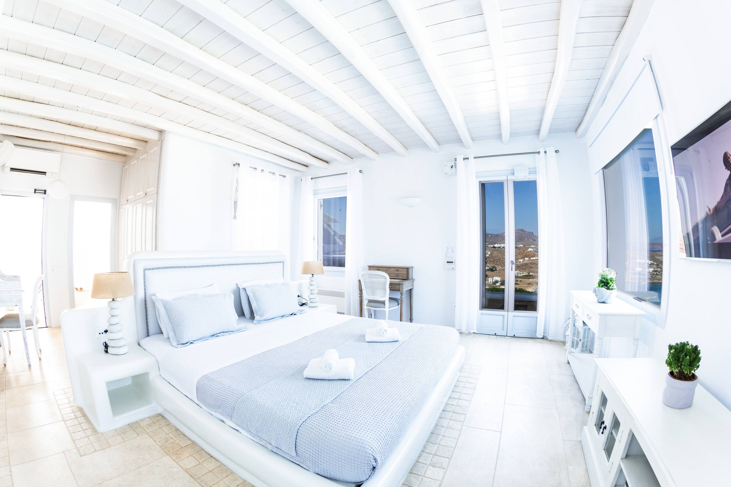Exclusive Luxury Villa Santa Barbara Kalo Livadi 12