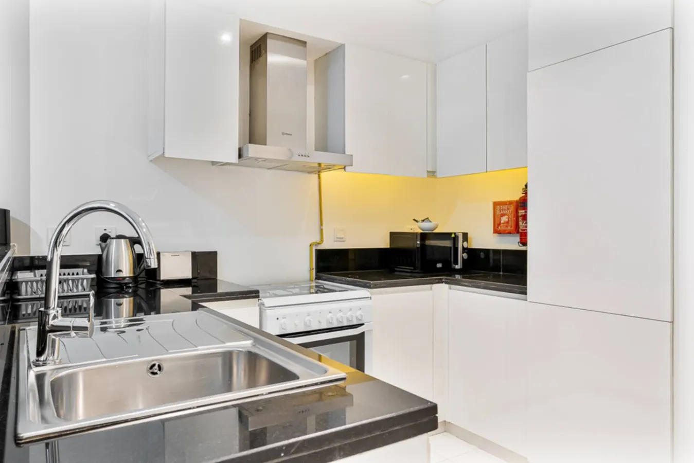 Modern & Cozy Studio Golf Course Community 20