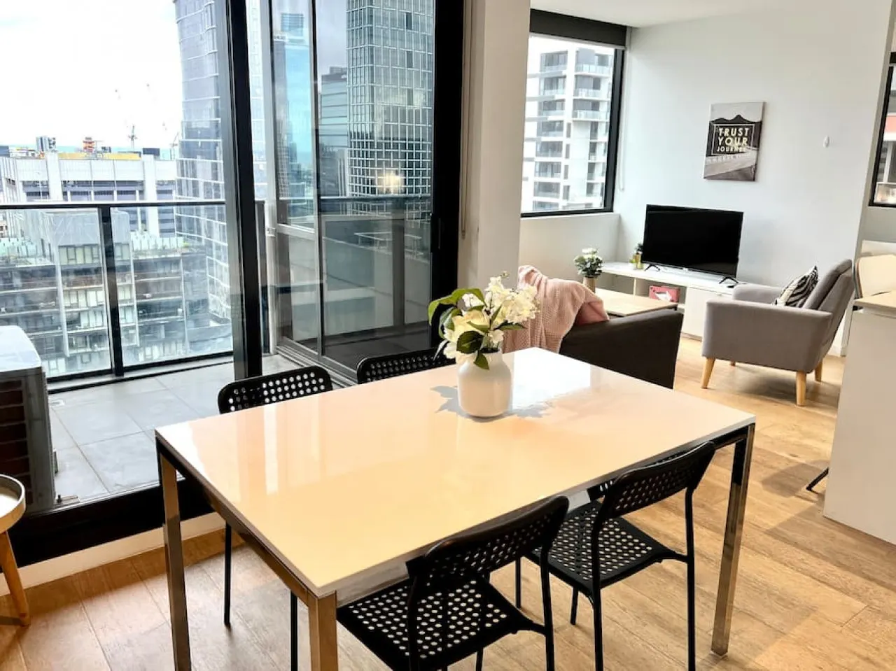 2x 2BR Apartment at Manhattan - MH1&MH2 1