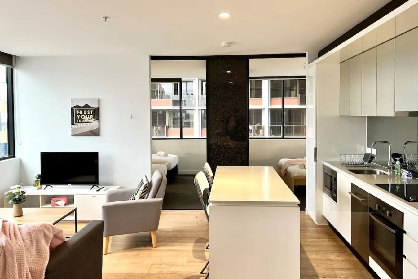 2x 2BR Apartment at Manhattan - MH1&MH2 3