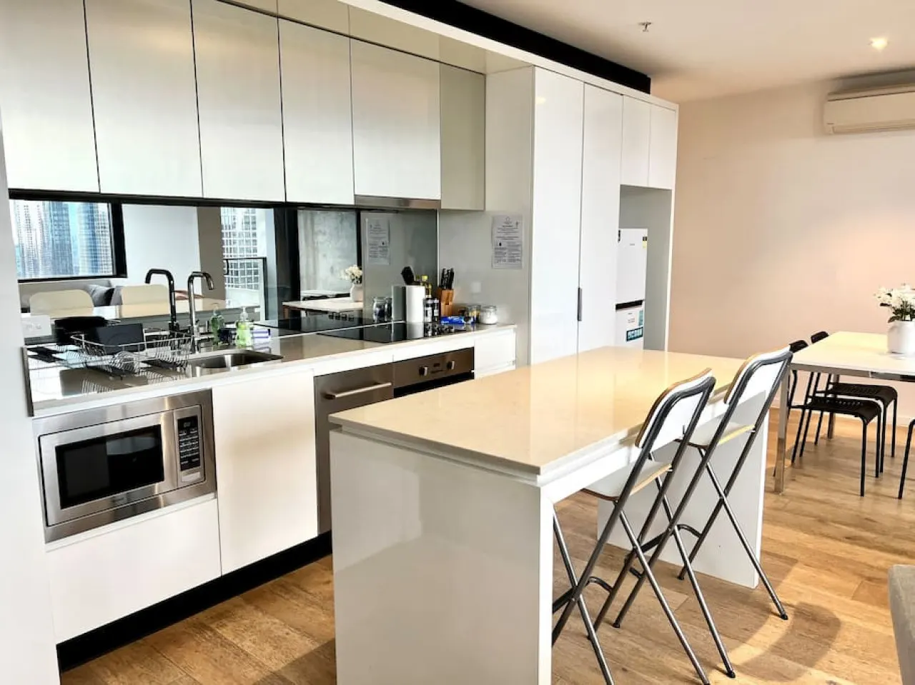2x 2BR Apartment at Manhattan - MH1&MH2 7