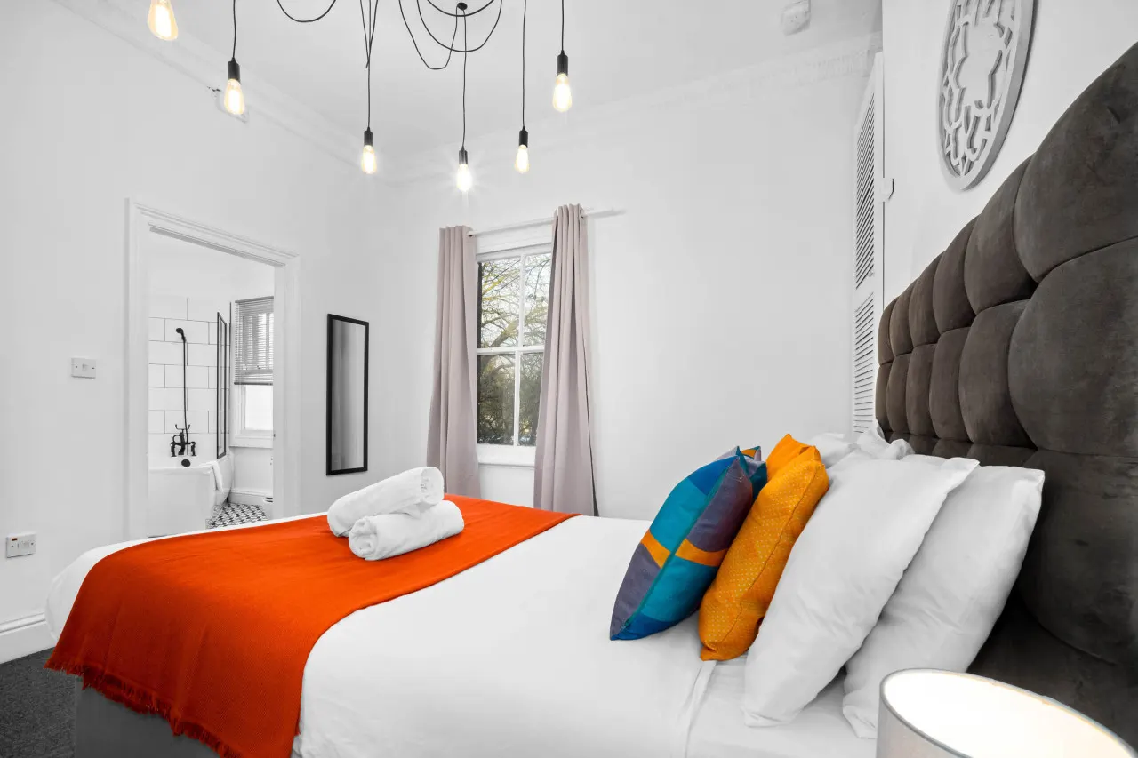 Modern Apartment - Parking - Fast WiFi - Wolverhampton 15