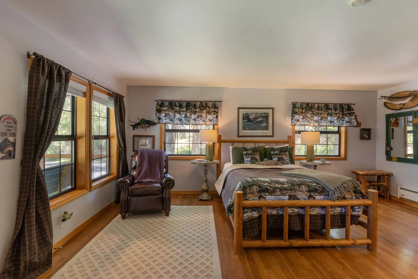 Deep Creek Canyon Ranch Guest Cabins Hot Tub 16