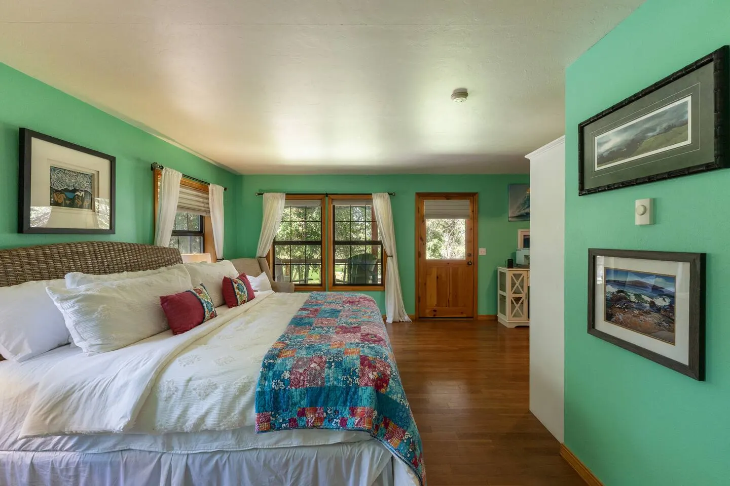 Deep Creek Canyon Ranch Guest Cabins Hot Tub 18