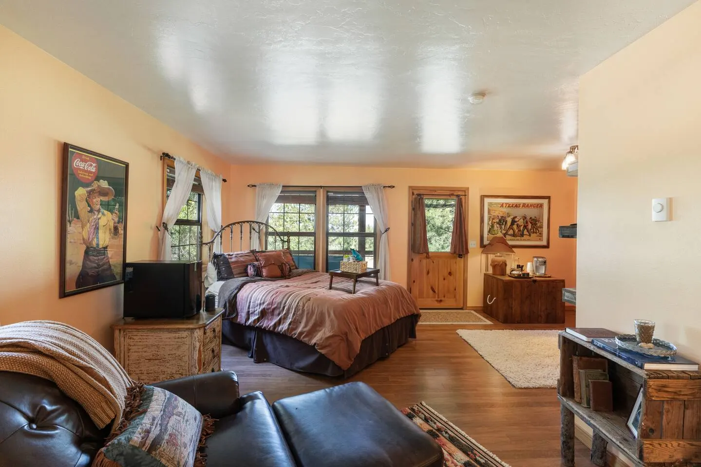 Deep Creek Canyon Ranch Guest Cabins Hot Tub 7